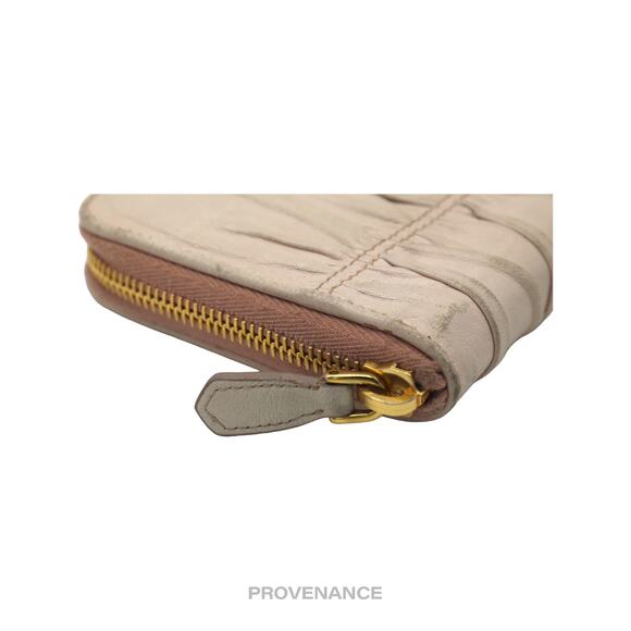 🔴 Prada Zip Long Wallet - Blush Nappa Gaufre Leather - Picture 7 of 11